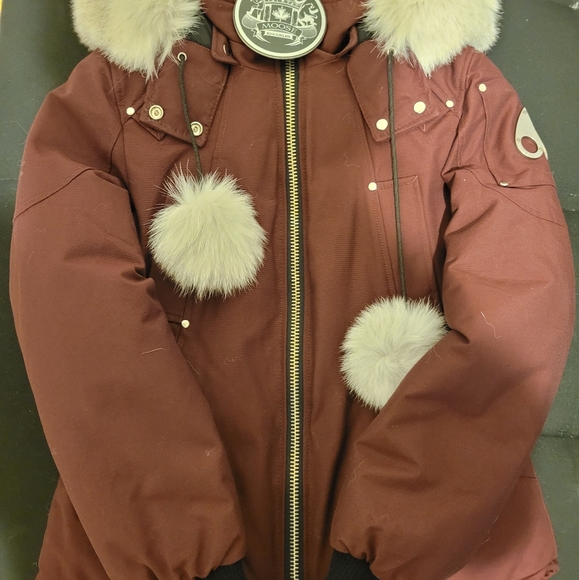 Moose Knuckle Oxblood Beaver Jacket NWT - Picture 6 of 8